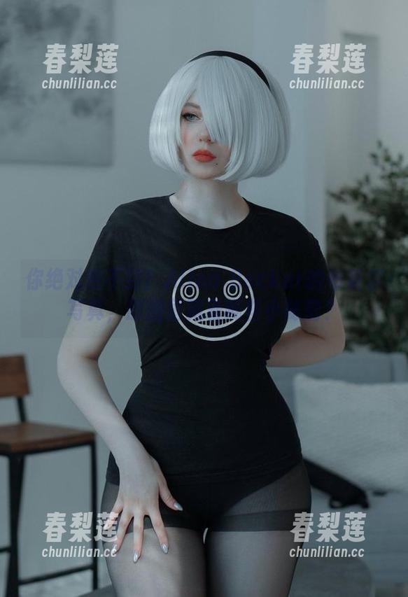 你绝对想不到！Alina Becker的布莱尔写真，原图里藏着哪些小秘密？